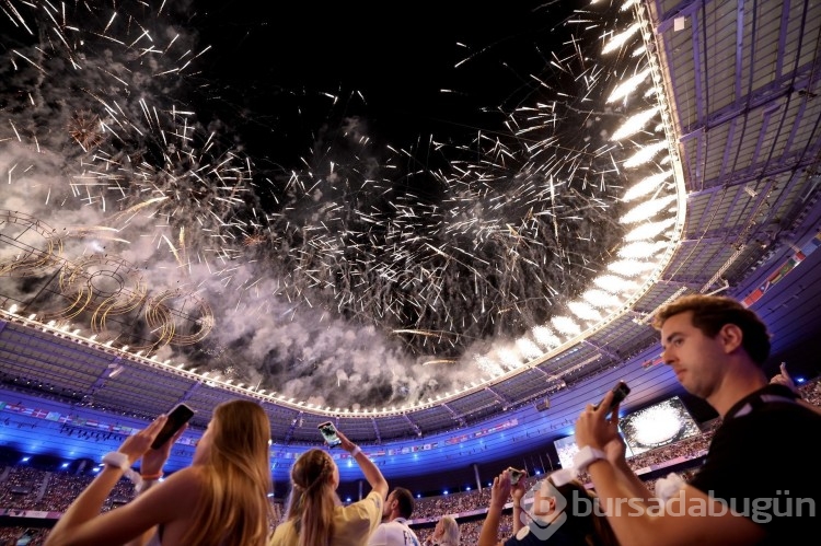 Paris 2024 Olimpiyat Oyunları kapanışında görsel şov!
