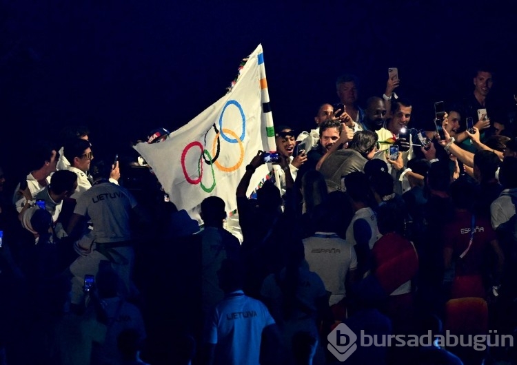 Paris 2024 Olimpiyat Oyunları kapanışında görsel şov!
