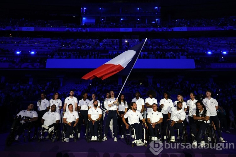 Paris 2024 Olimpiyat Oyunları kapanışında görsel şov!
