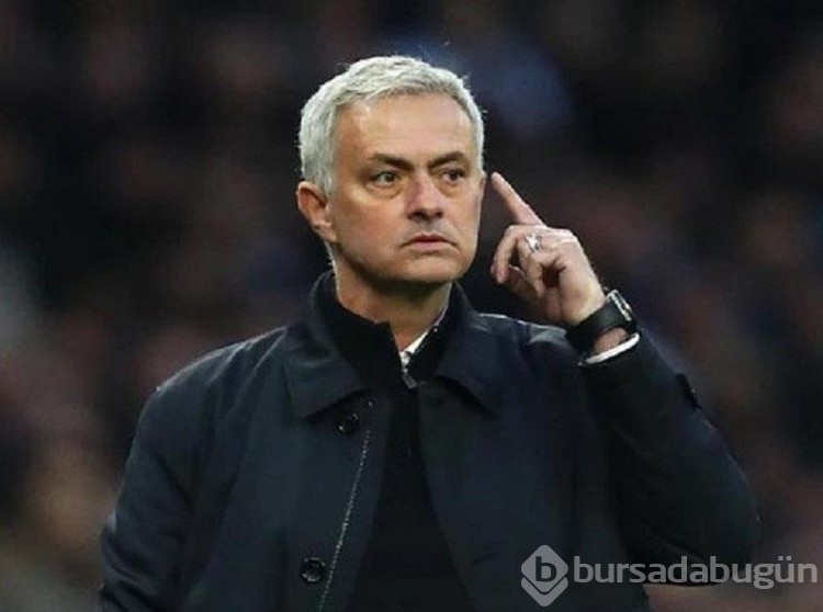 Jose Mourinho'dan Okan Buruk'a gönderme
