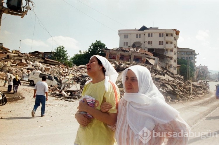 25 yıldır süren acı... 17 Ağustos 1999 Marmara Depremi'nden hafızalara kazınanlar... 