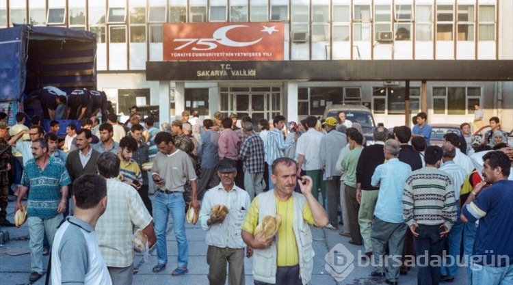 25 yıldır süren acı... 17 Ağustos 1999 Marmara Depremi'nden hafızalara kazınanlar... 