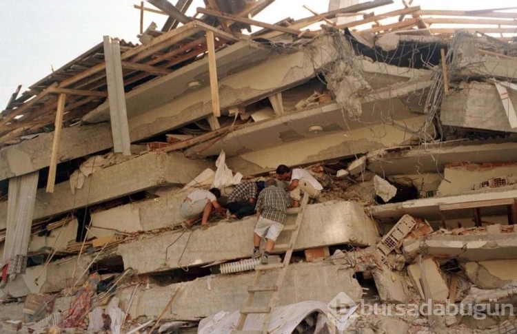 25 yıldır süren acı... 17 Ağustos 1999 Marmara Depremi'nden hafızalara kazınanlar... 