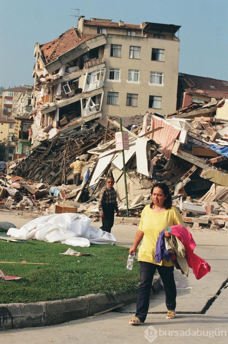 25 yıldır süren acı... 17 Ağustos 1999 Marmara Depremi'nden hafızalara kazınanlar... 