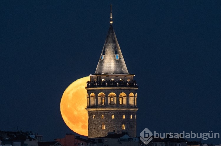 Görenleri hayran bırakan Süper Ay görüntüleri