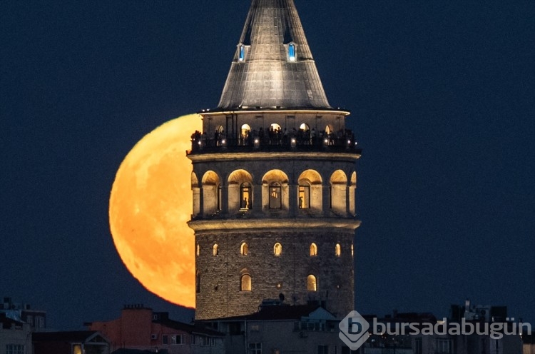 Görenleri hayran bırakan Süper Ay görüntüleri