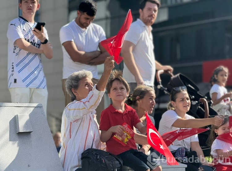 Bursa'da 30 Ağustos Zafer Bayramı kutlamaları