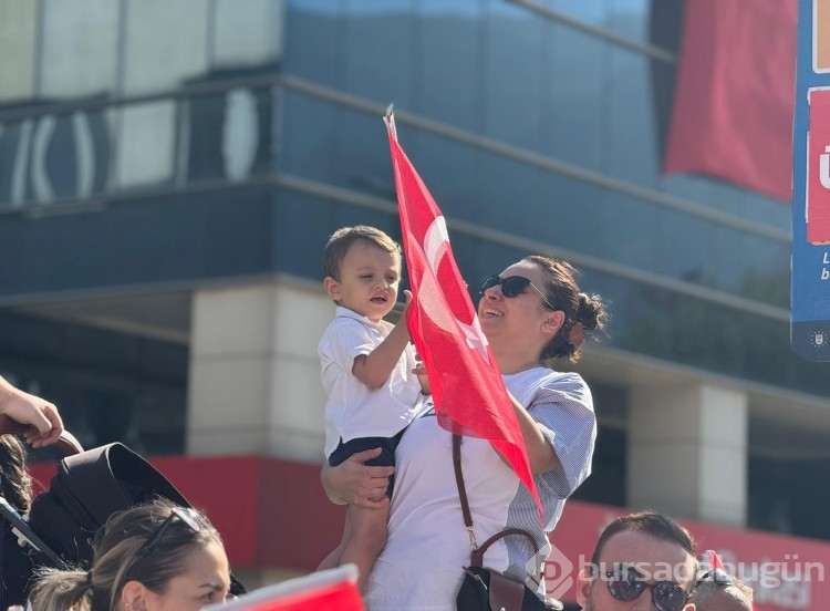 Bursa'da 30 Ağustos Zafer Bayramı kutlamaları