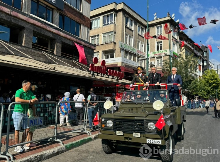 Bursa'da 30 Ağustos Zafer Bayramı kutlamaları