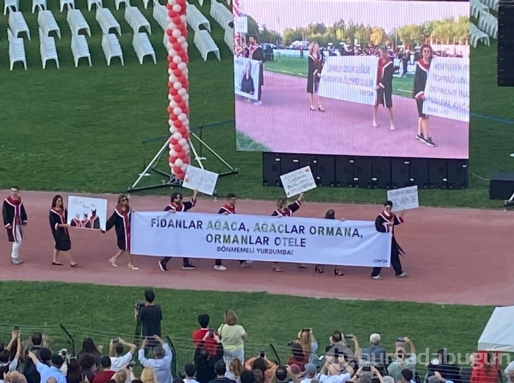 ODTÜ geleneğini sürdürmeye devam ediyor: pankartlar çok konuşuldu!