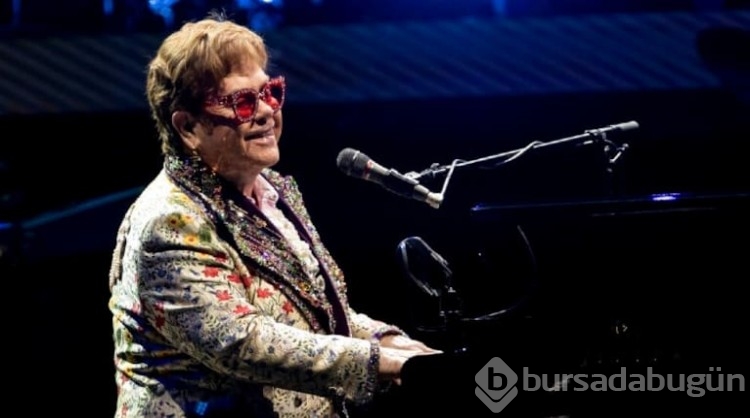 Başarılı şarkıcı Elton John görme sorunu yaşıyor