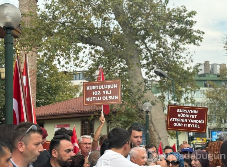 Bursa Büyükşehir Belediyesi, Bursa'nın kurtuluşunu kutluyor!