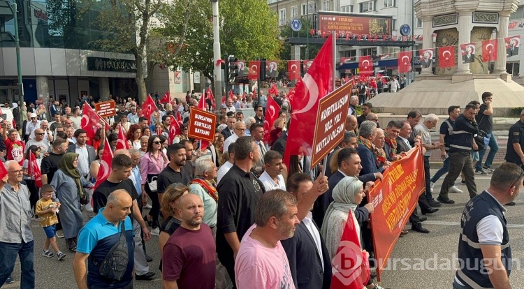 Bursa Büyükşehir Belediyesi, Bursa'nın kurtuluşunu kutluyor!