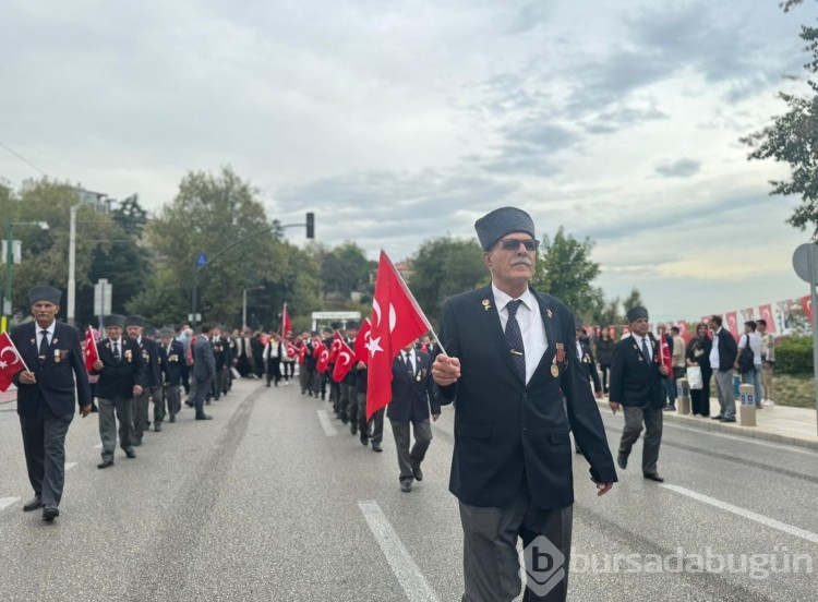  Bursa'nın kurtuluşu kutlamalarında renkli anlar! 