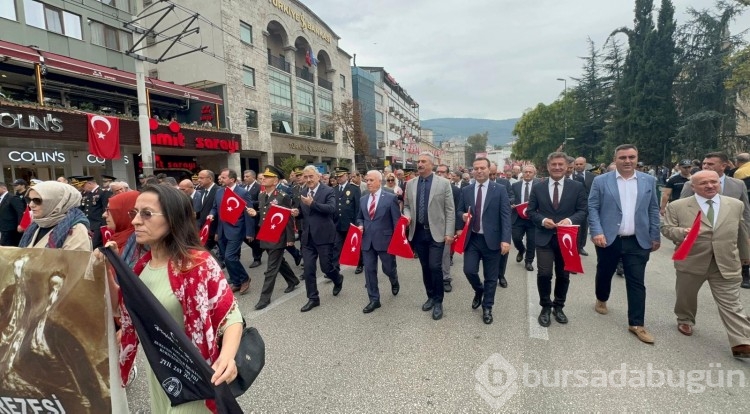  Bursa'nın kurtuluşu kutlamalarında renkli anlar! 