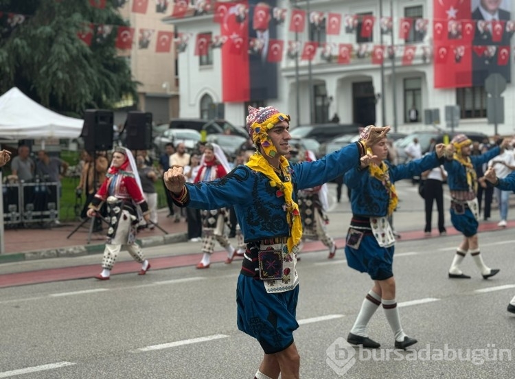  Bursa'nın kurtuluşu kutlamalarında renkli anlar! 