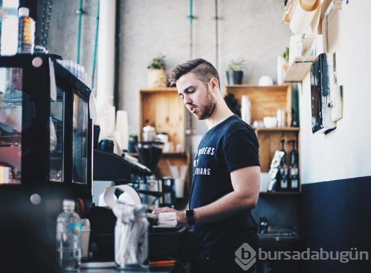 O meslekteyseniz dikkat! 6 yıl içinde yok olacak meslekler belli oldu
