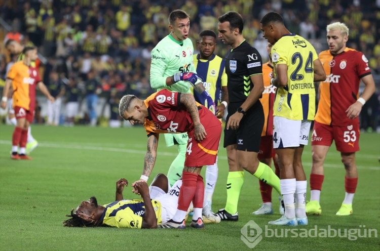 Fenerbahçe - Galatasaray maçından kareler...