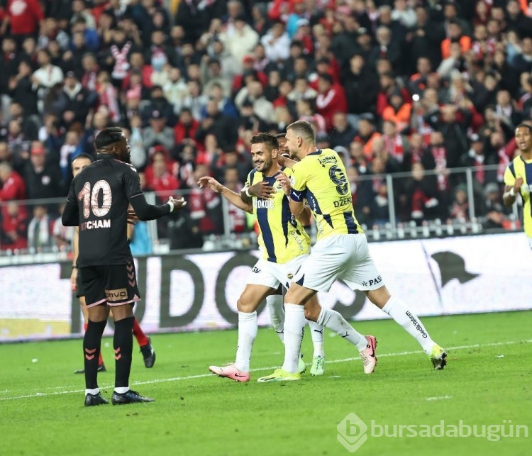 Samsunspor - Fenerbahçe maçından ekranlara yansımayan görüntüler
