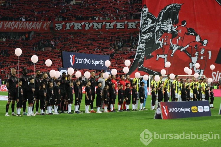 Samsunspor - Fenerbahçe maçından ekranlara yansımayan görüntüler
