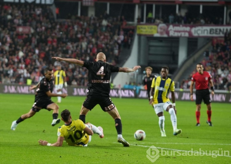 Samsunspor - Fenerbahçe maçından ekranlara yansımayan görüntüler
