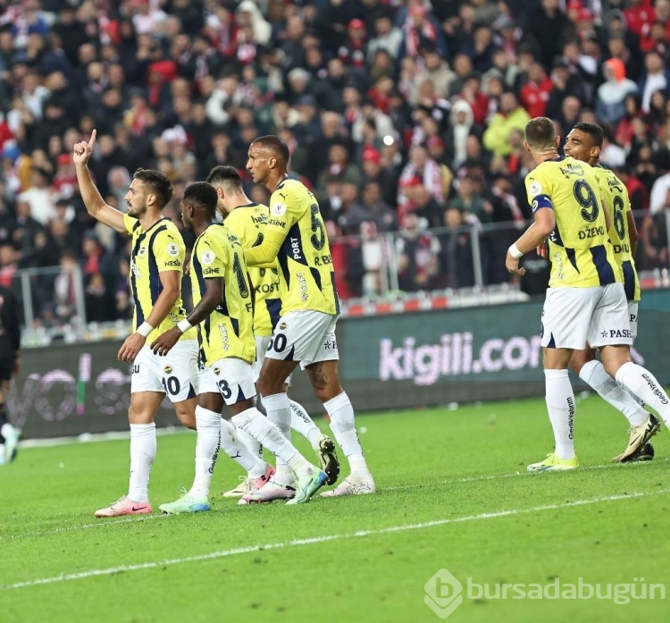 Samsunspor - Fenerbahçe maçından ekranlara yansımayan görüntüler
