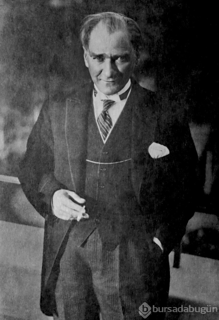 Cumhuriyet'in 101. Yılında 100 fotoğrafla Atatürk koleksiyonu
