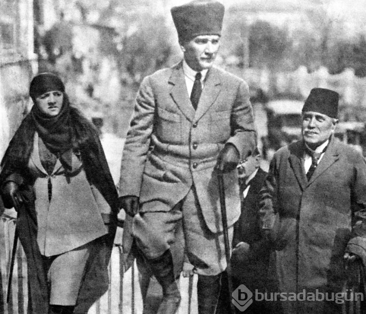 Cumhuriyet'in 101. Yılında 100 fotoğrafla Atatürk koleksiyonu
