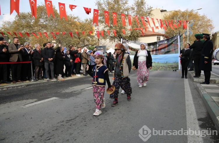 Bursa'da 46. Zeytin Festivali renkli görüntülere sahne oldu!