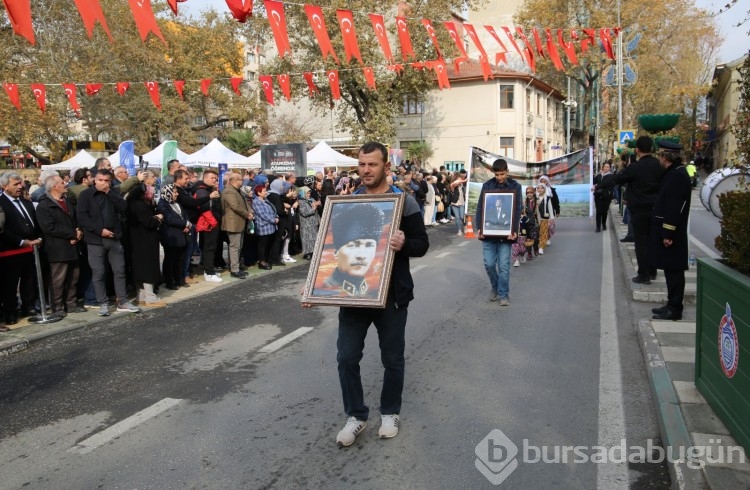 Bursa'da 46. Zeytin Festivali renkli görüntülere sahne oldu!