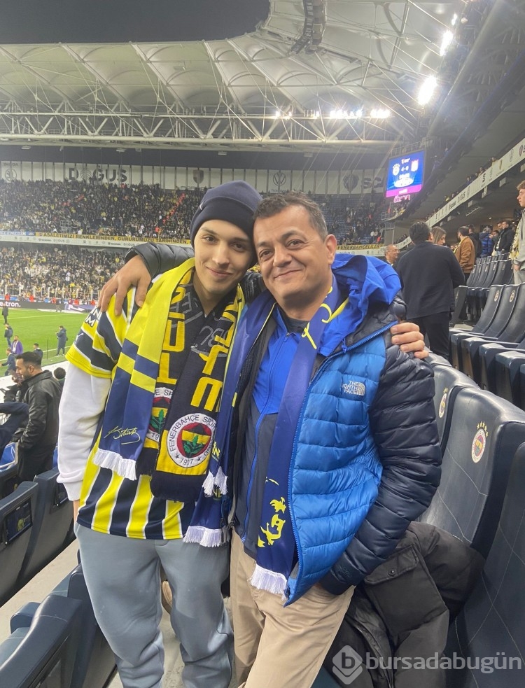 Fenerbahçeli taraftar Emir Sözbir, Ülker Stadı'nda yapay kalple maç izleyen ilk taraftar oldu