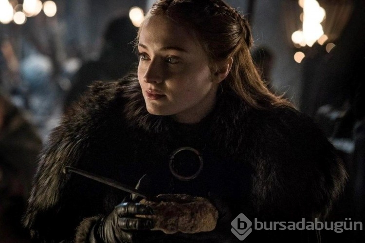 Game of Thrones yıldızı Sophie Turner, yeni Lara Croft oldu