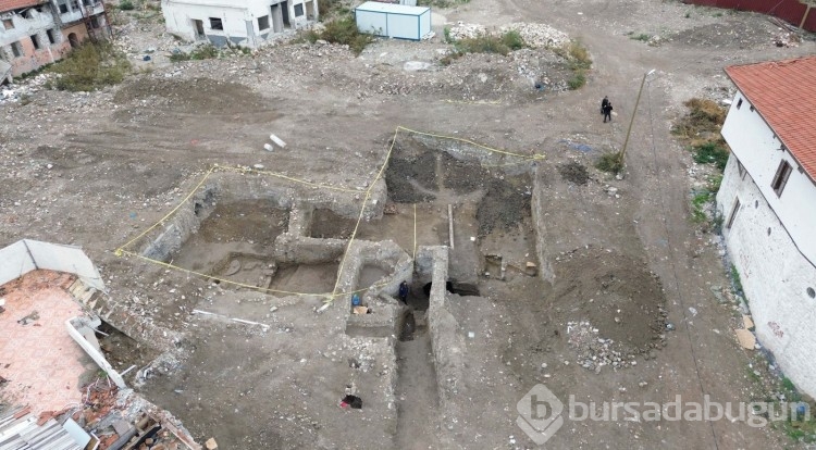 Hatay'da enkaz kaldırılınca bulundu: Yerin yaklaşık 5 metre altında!