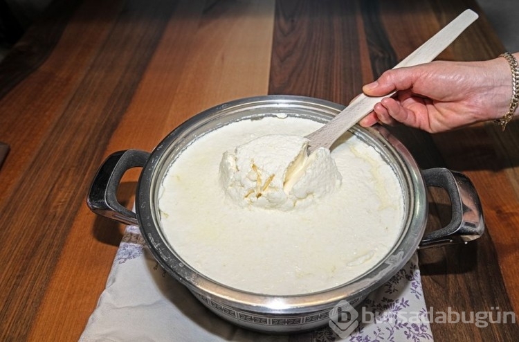 Taş gibi sert yoğurt yapmanın incelikleri