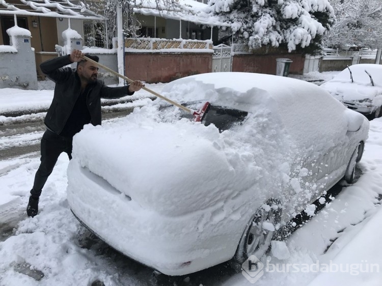 Birçok ilde kar yağışı etkili oluyor