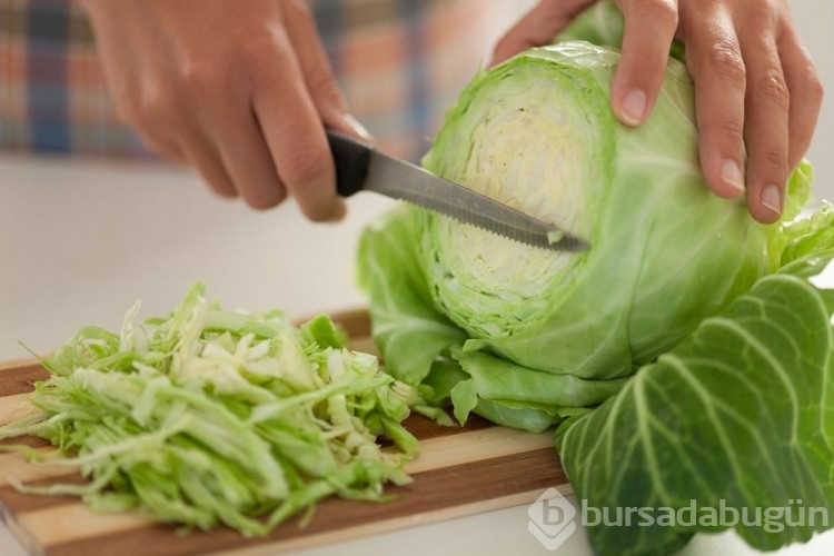 Ağzınıza bile sürmeyin: Çiğ yenildiğinde ölüme bile sürüklüyor