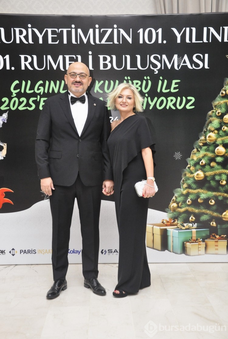 RUMELİSİAD'dan renkli yılbaşı balosu