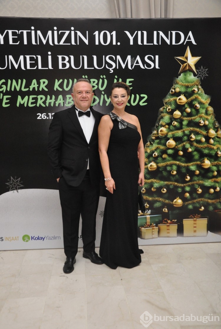 RUMELİSİAD'dan renkli yılbaşı balosu