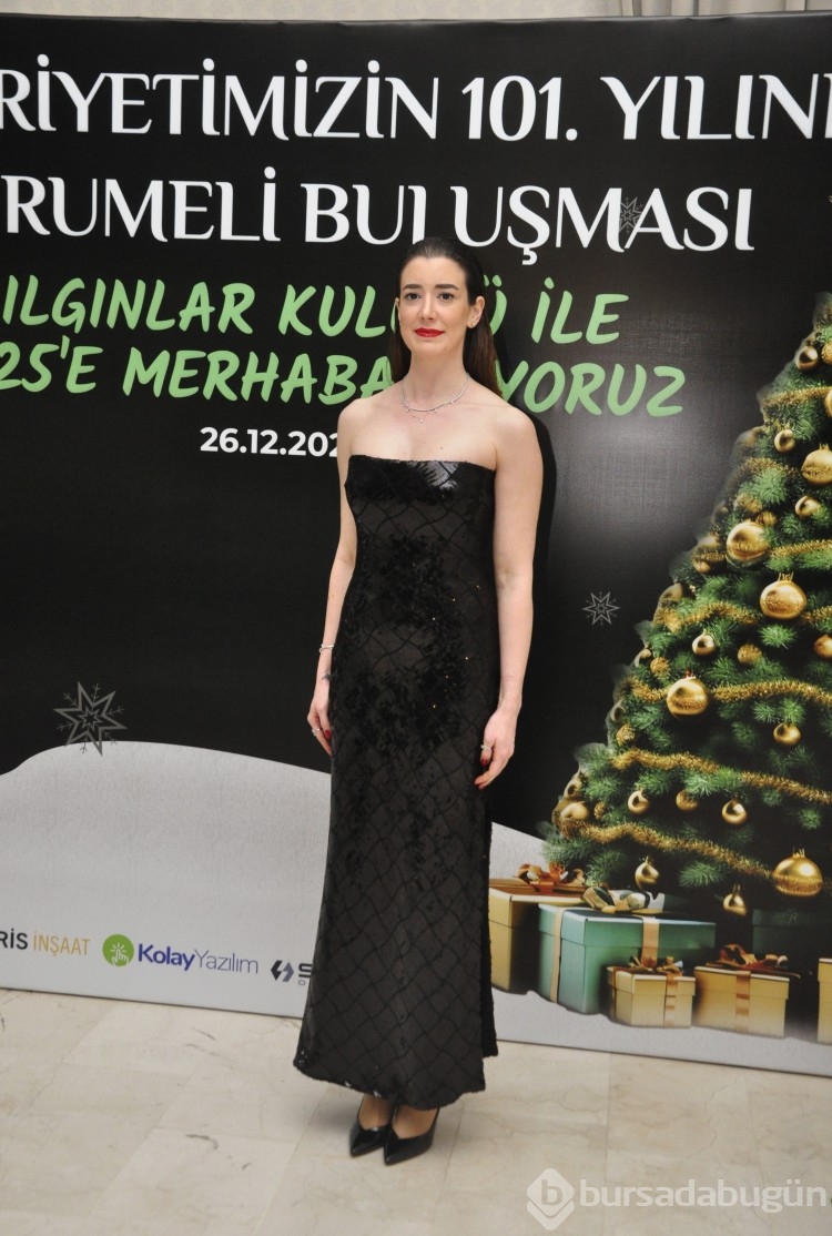 RUMELİSİAD'dan renkli yılbaşı balosu