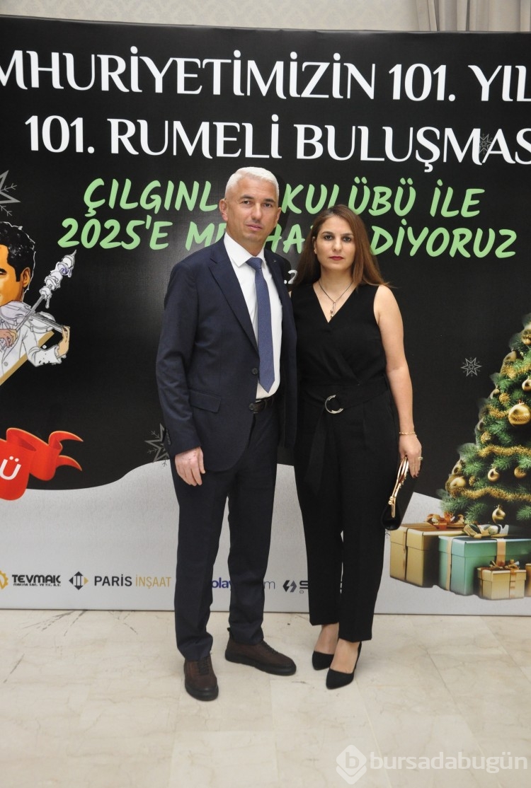 RUMELİSİAD'dan renkli yılbaşı balosu