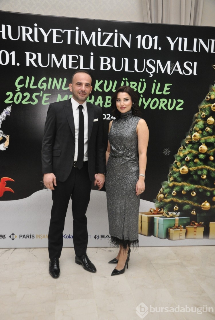 RUMELİSİAD'dan renkli yılbaşı balosu