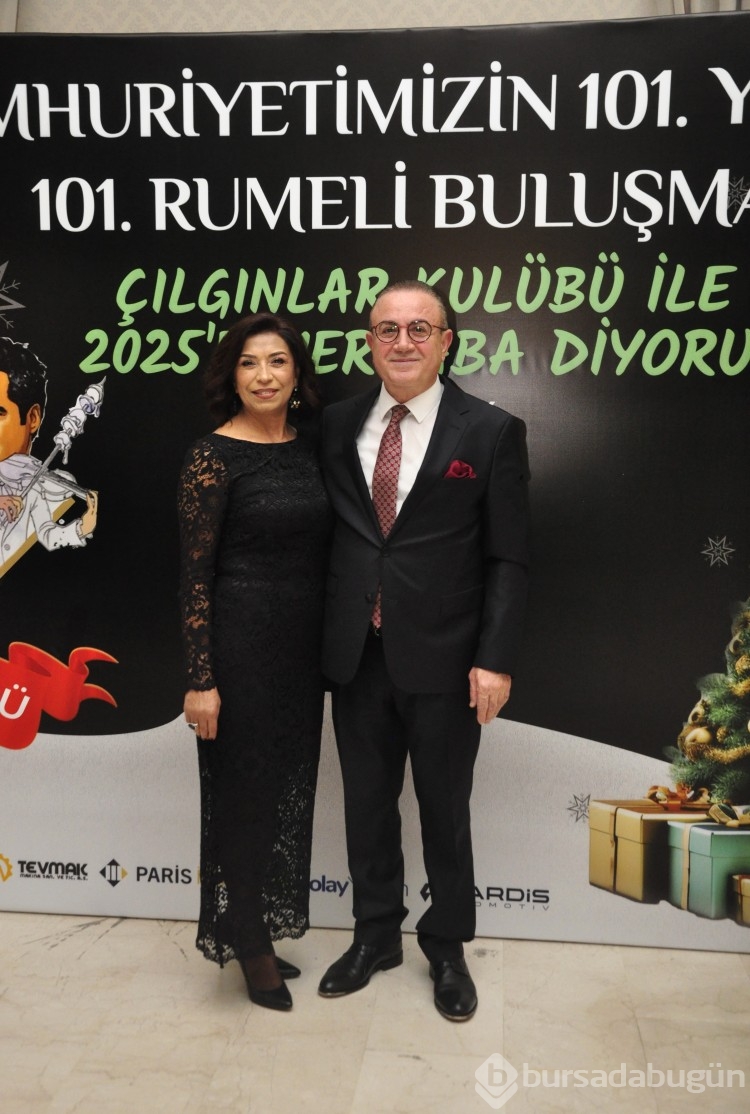 RUMELİSİAD'dan renkli yılbaşı balosu