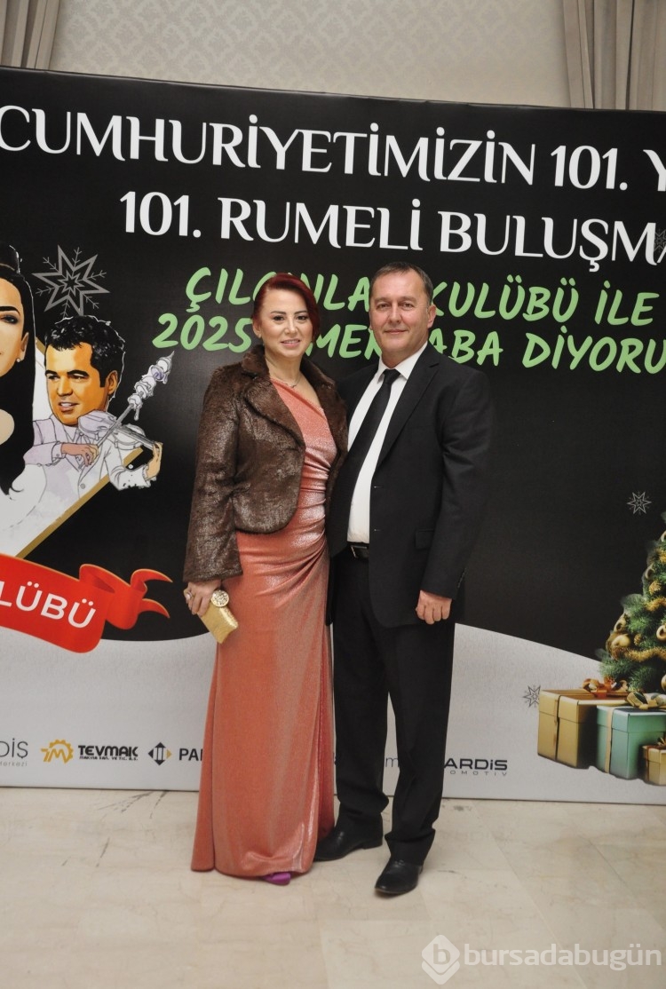 RUMELİSİAD'dan renkli yılbaşı balosu