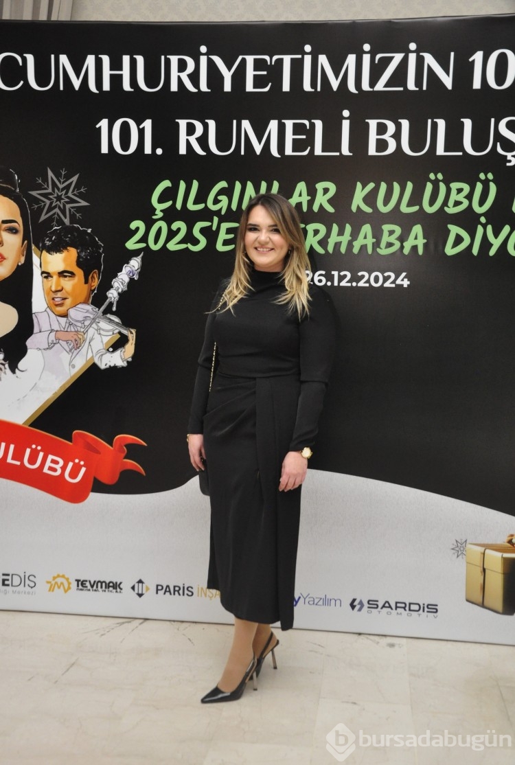 RUMELİSİAD'dan renkli yılbaşı balosu