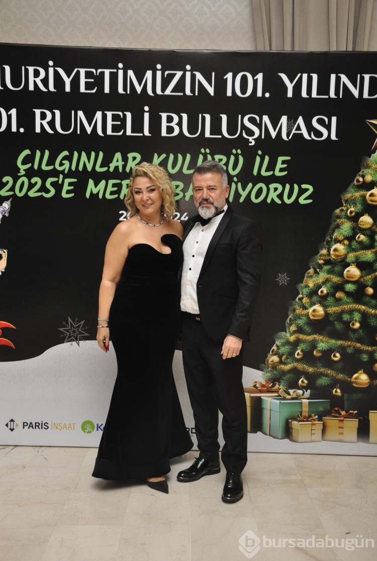 RUMELİSİAD'dan renkli yılbaşı balosu