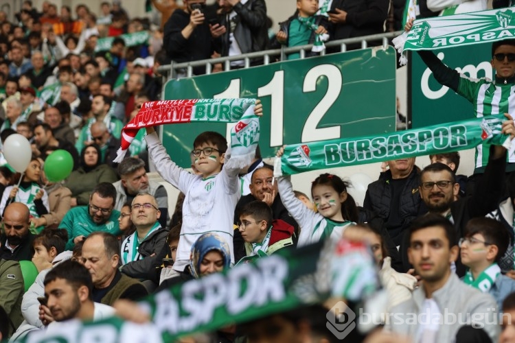 Çocuklar Bursaspor coşkusunu Büyükşehir'le yaşadı
