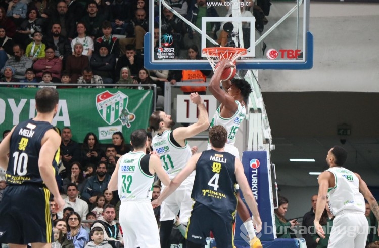 Bursaspor Yörsan, Fenerbahçe Beko maçından kareler