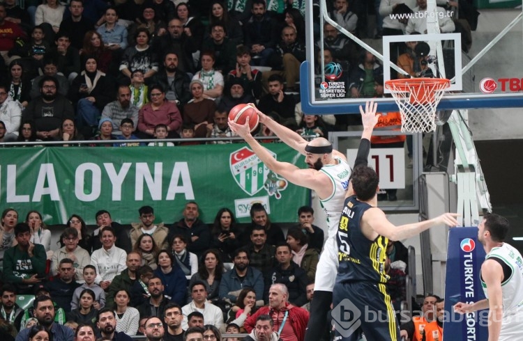 Bursaspor Yörsan, Fenerbahçe Beko maçından kareler