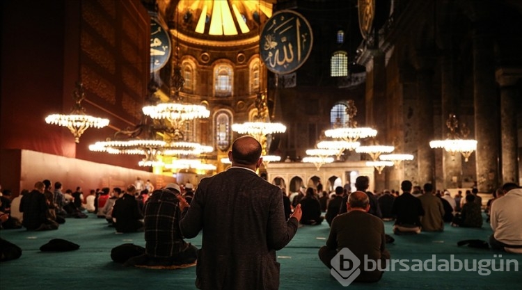 Kandil mesajları! 2025 Kısa, anlamlı, hadisli, dualı Berat Kandili mesajları
