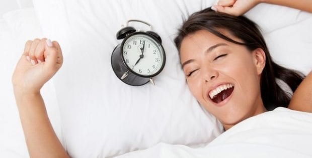 Sabah kalktığınızda dinç hissetmek için uyku rutininizde değiştirmeniz gereken 10 şey